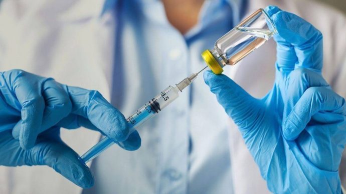 Замглавы Минздрава РФ отметил снижение показателей смертности от коронавируса