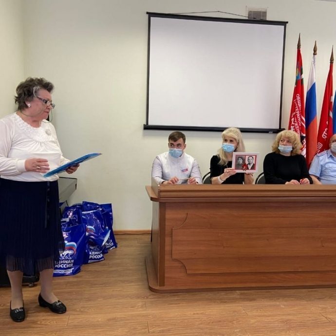 Истринские единороссы провели поэтический конкурс чтецов-декламаторов