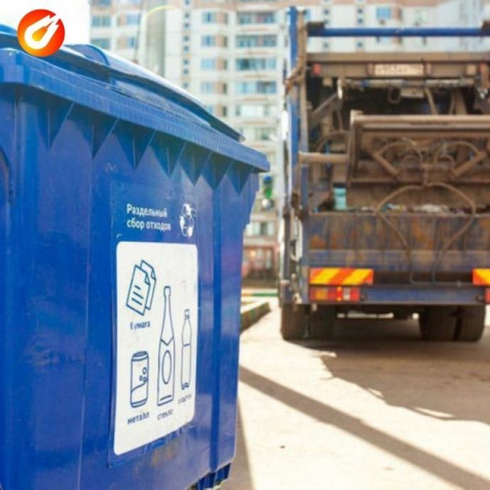 Содержание площадок складирования бытового мусора остается на контроле коммунальных служб округа