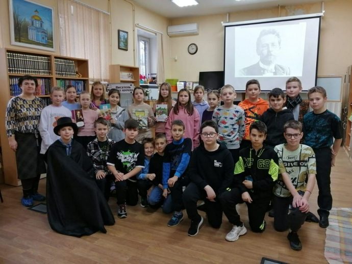 В рамках акции «Читаем Чехова» в Истринской детской библиотеке проходят литературные встречи