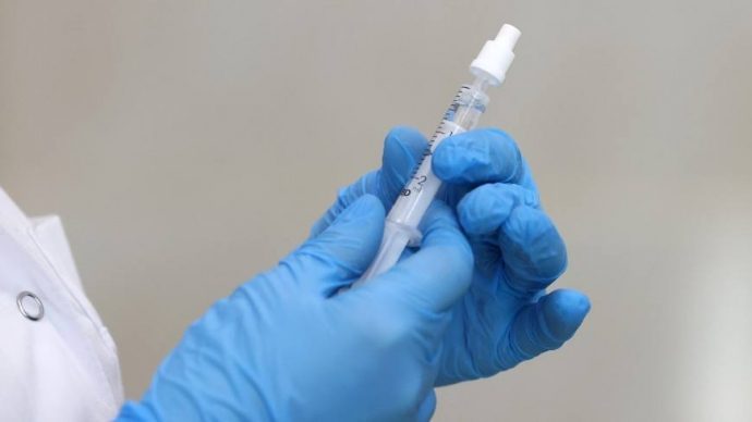 Жителей округа приглашают пройти вакцинацию с помощью назальной вакцины «Гам‑Ковид‑Вак»