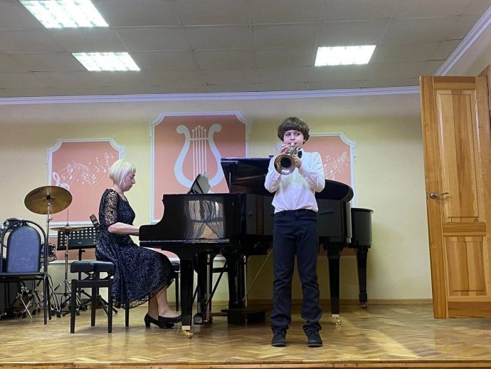 В концертном зале Истринской детской музыкальной школы прошел отчётный концерт оркестрового отдела