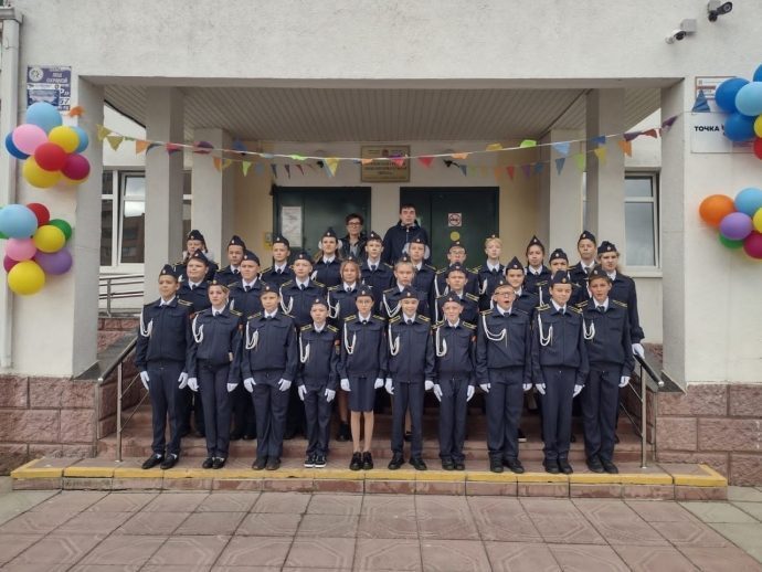 Первый кадетский класс на базе 7 класса открыт в Глебовской школе