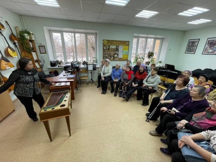 Участники «Активного долголетия» из Фрязино посетили ДШИ г. Котельники