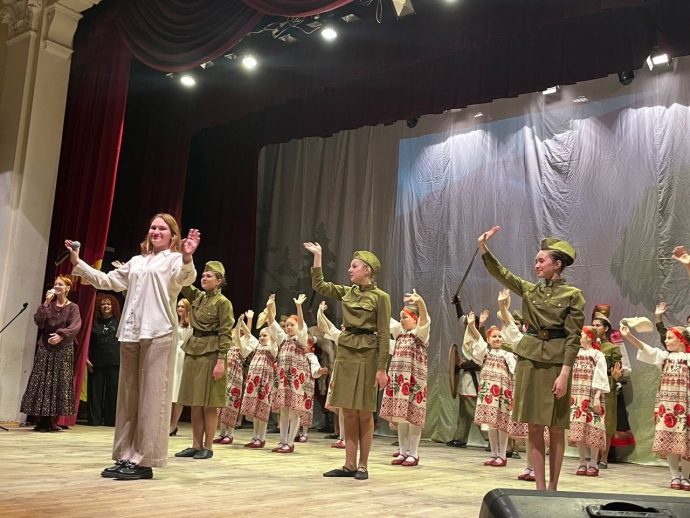 13 мая на сцене Истринского Дома культуры состоялась концертная программа «Наш дом — Россия»