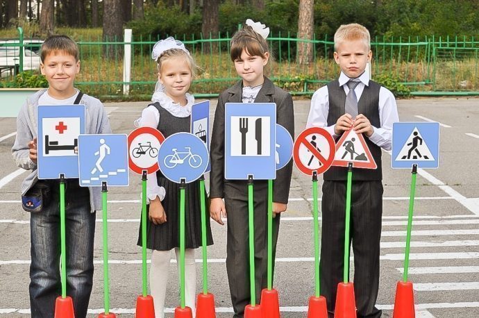Рассказывайте детям о важности соблюдения правил дорожного движения
