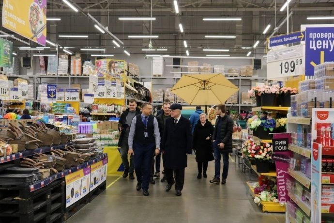 Актив «Единой России» проверил гипермаркет «Лента» в городском округе Истра