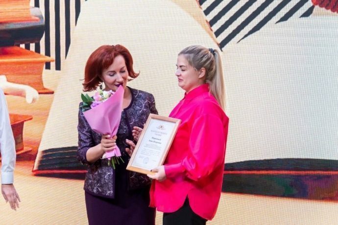 Татьяна Витушева поздравила работников сферы образования