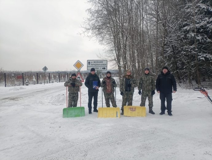 Единороссы провели патрулирование территорий садовых товариществ в п. Новорижский